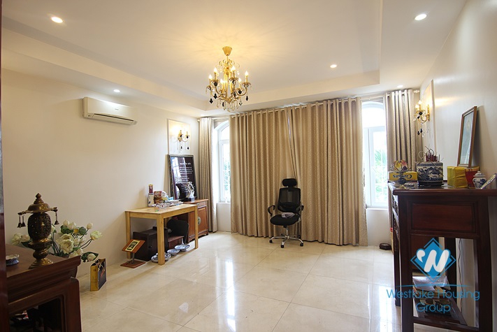 Gorgerous 04 bedrooms house with fully furnished  for lease in Tay Ho area.